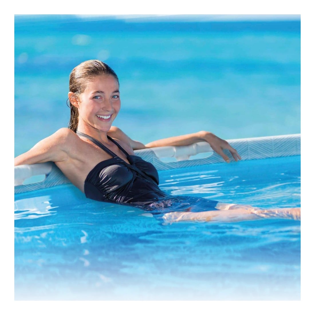 Piscina Estructural Redonda INTEX Prism Frame Chevron 488 x 122 cm, 19.156L, con Bomba, Escalera, Cobertor y Tapiz