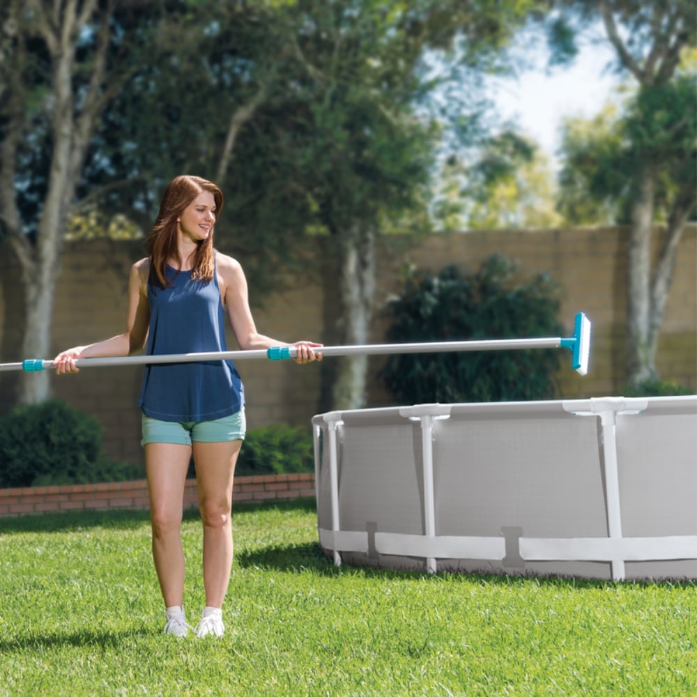 Cepillo Curvo para Piscinas INTEX