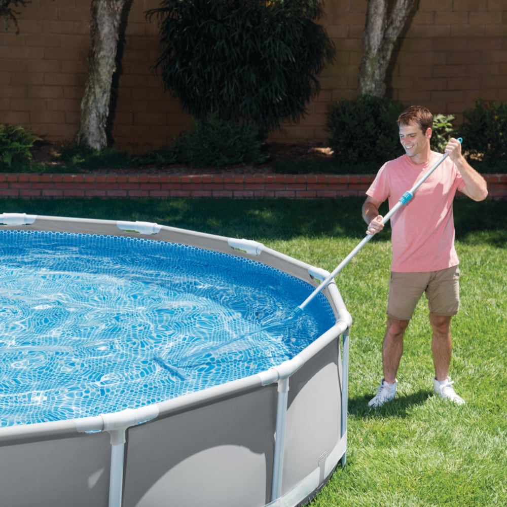 Cepillo Curvo para Piscinas INTEX