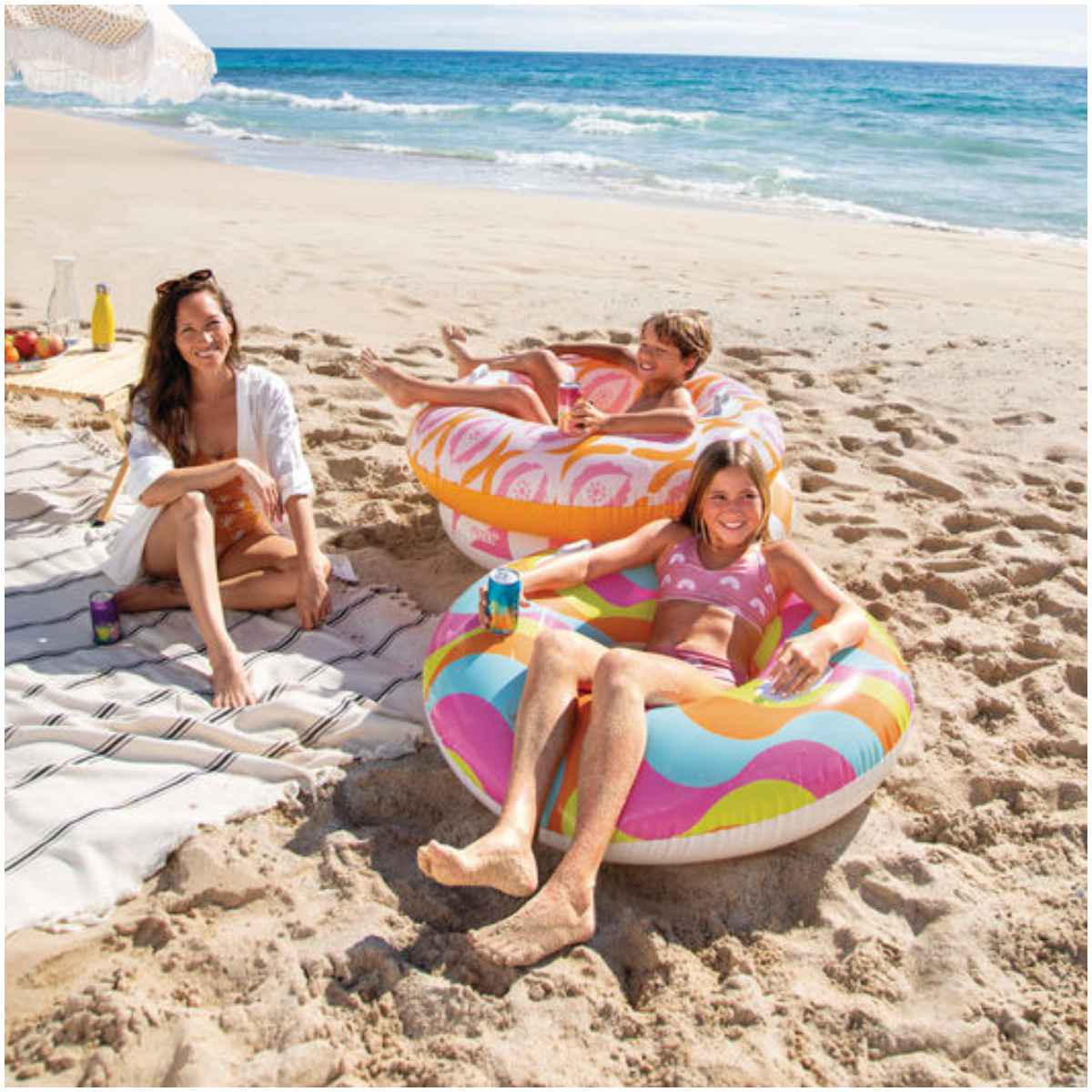 Flotador Inflable Vintage INTEX con Asas de Sujeción 114 cm