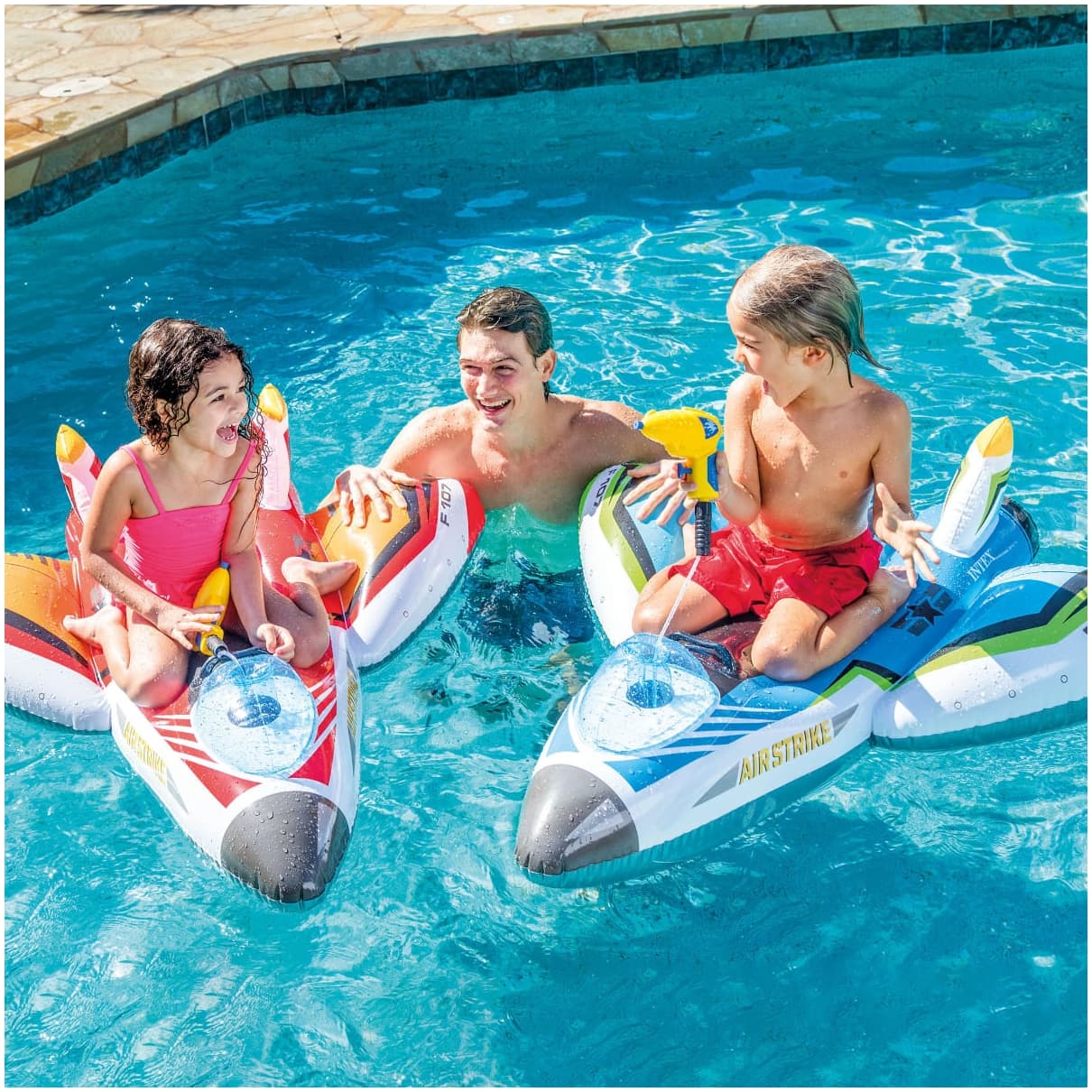 Flotador Inflable Avión con Pistola Lanza Agua INTEX 117x117 cm