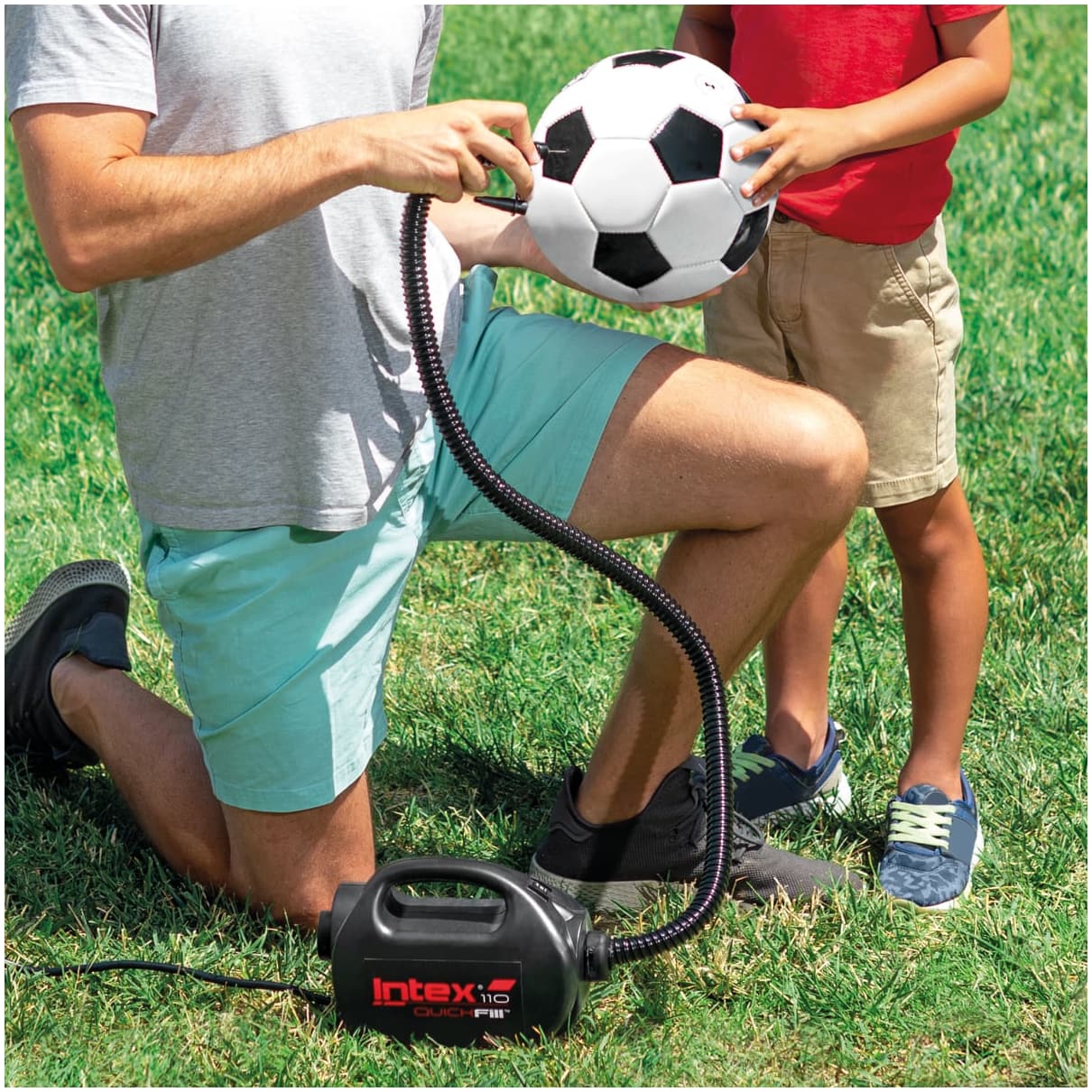 Inflador Eléctrico INTEX Quick-Fill para uso Exterior/Interior 220/240V / 12V DC