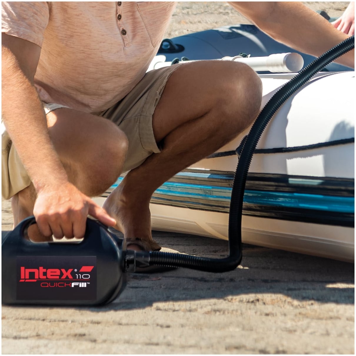 Inflador Eléctrico INTEX Quick-Fill para uso Exterior/Interior 220/240V / 12V DC