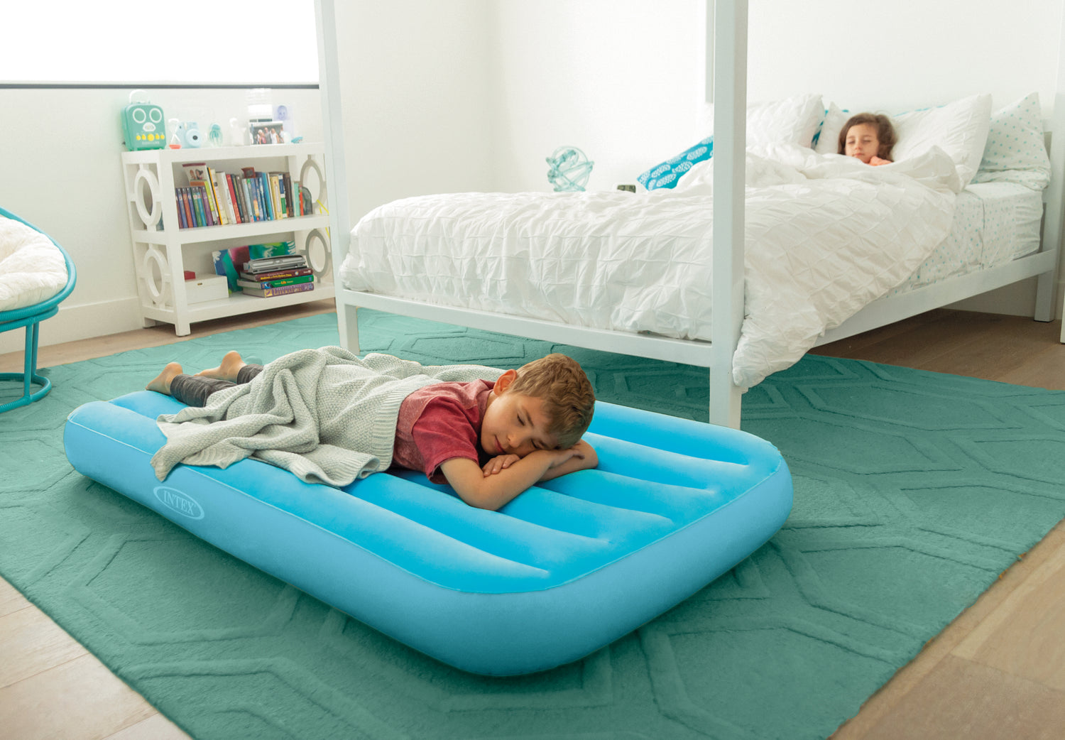 Colchón Inflable Infantil INTEX Cozy Kidz Airbeds 157x88x17 cm
