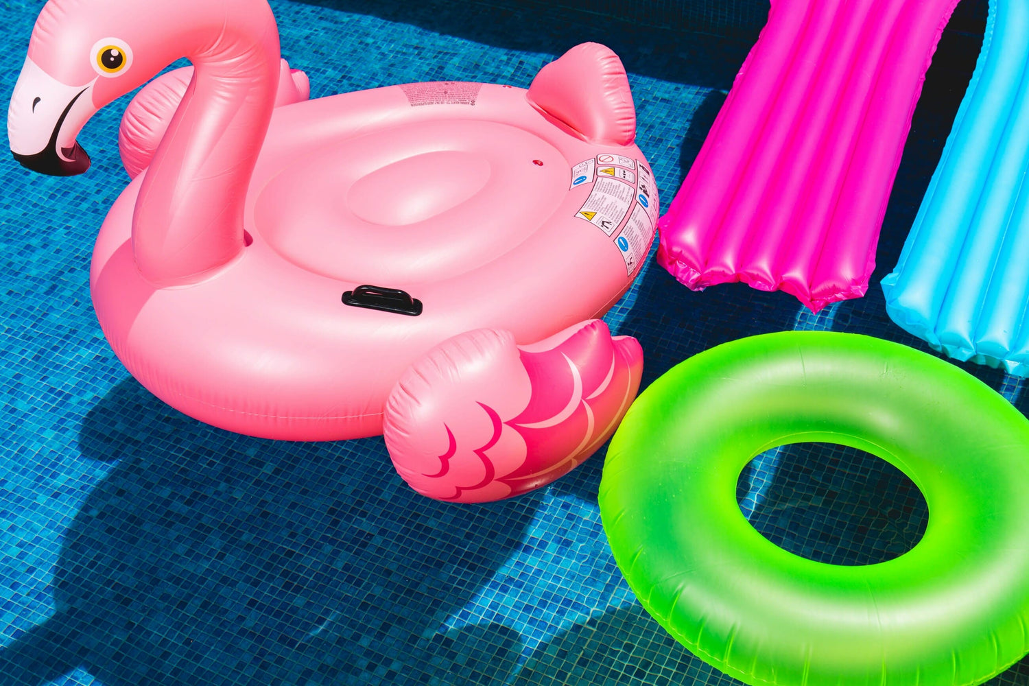 ¿Cómo funciona un filtro de piscina?