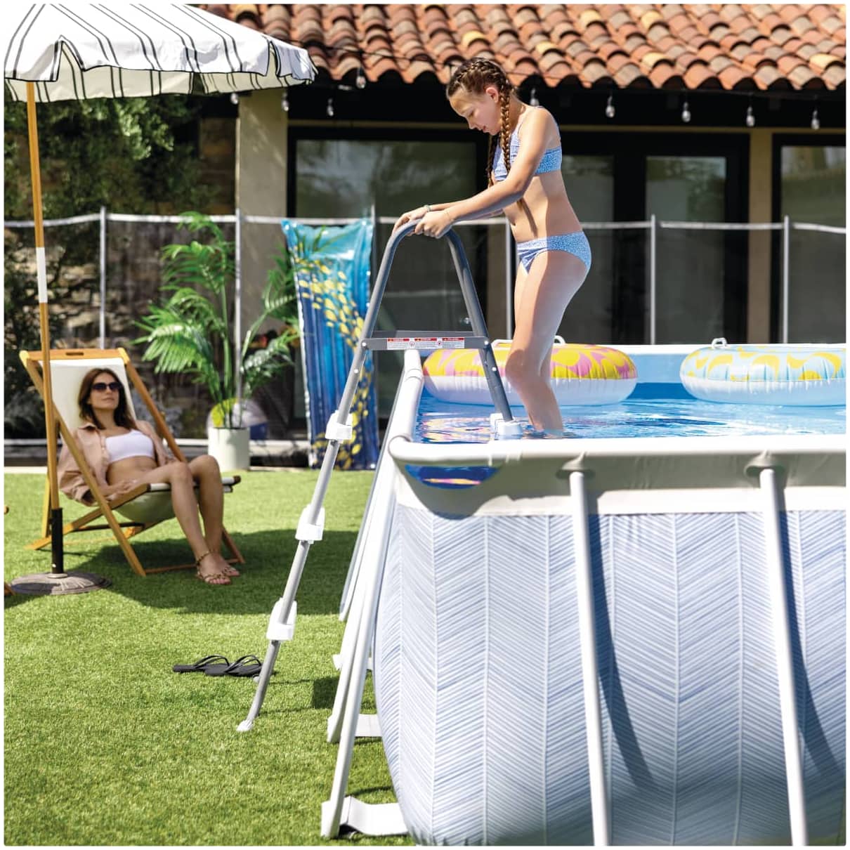 Piscina Estructural Rectangular INTEX Prism Frame Chevron 4x2x1 metros, 6.836 L