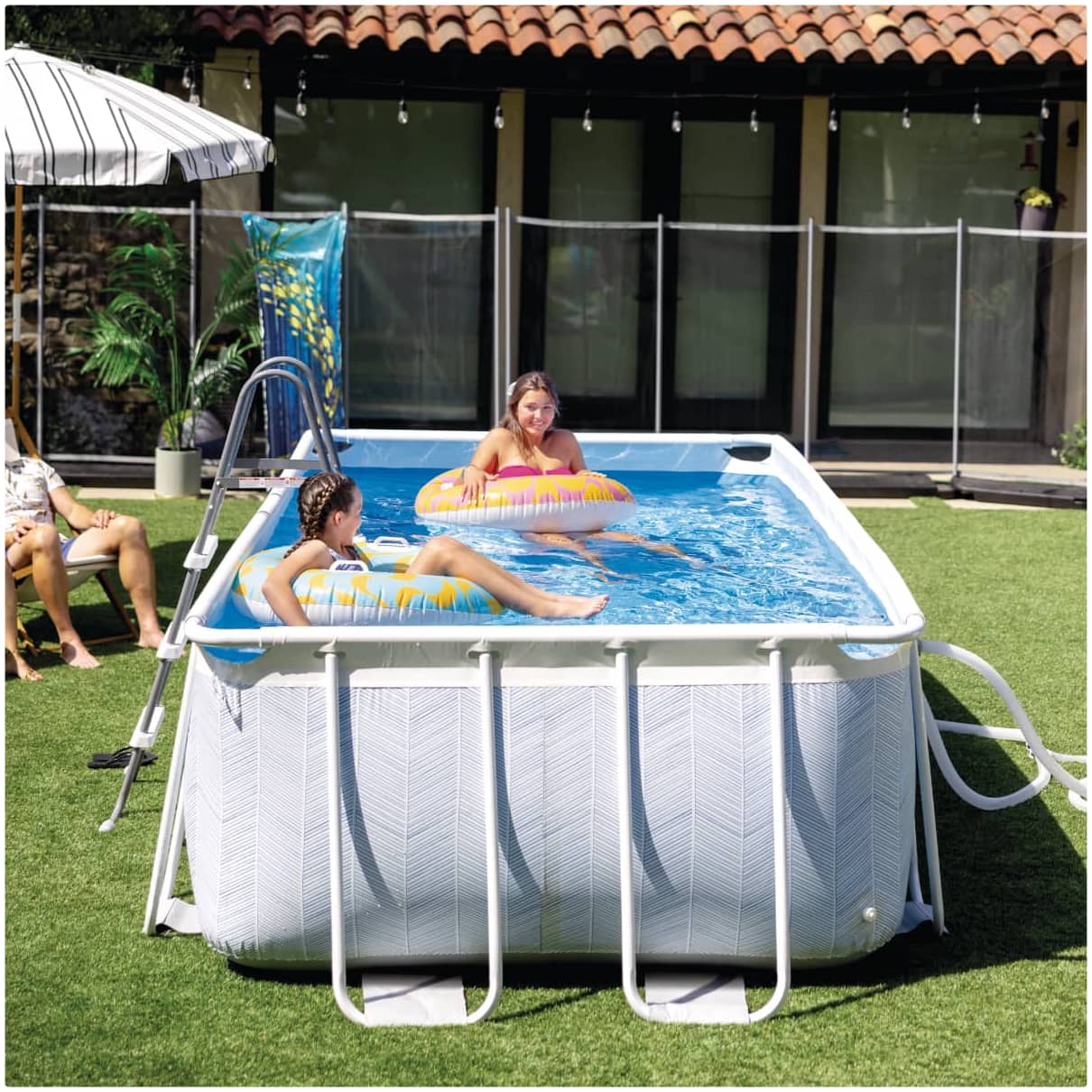 Piscina Estructural Rectangular INTEX Prism Frame Chevron 4x2x1 metros, 6.836 L