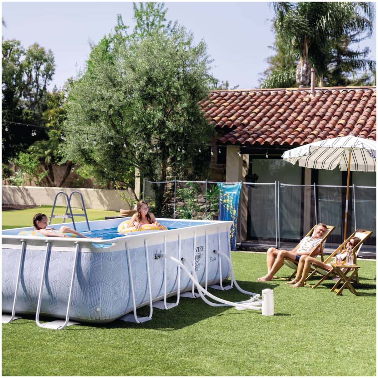 Piscina Estructural Rectangular INTEX Prism Frame Chevron 4x2x1 metros, 6.836 L