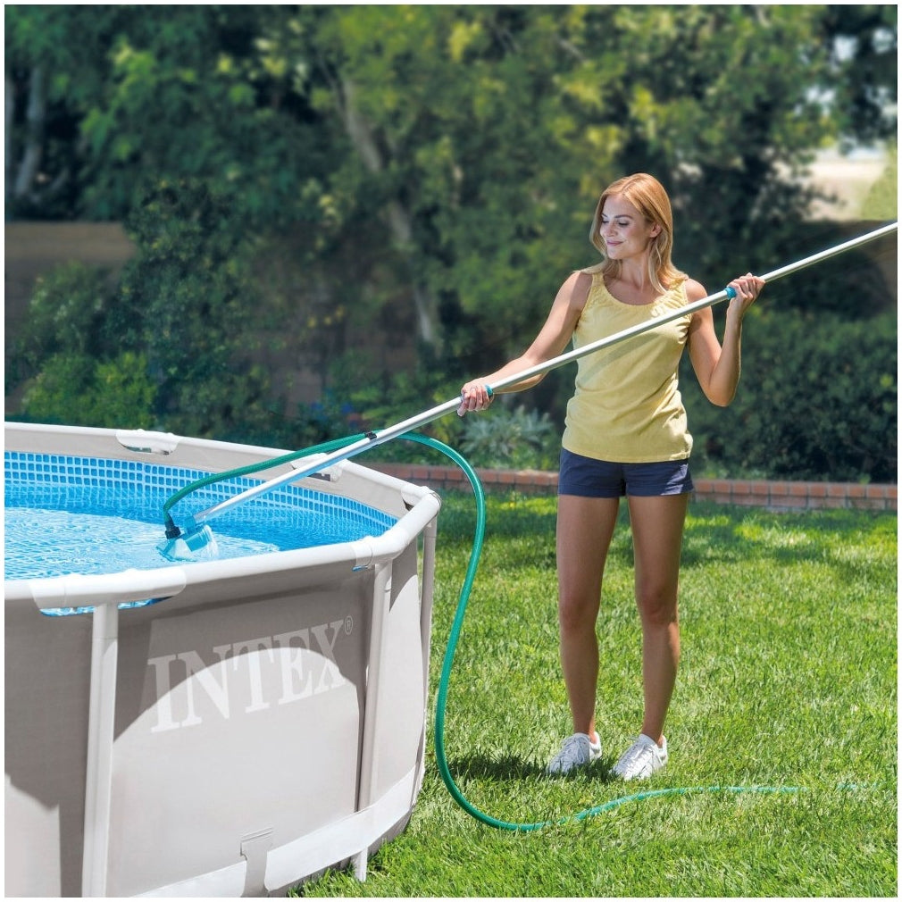 Kit de Limpieza de Piscinas Básico INTEX con Recoge Hojas, Cepillo y Cabezal