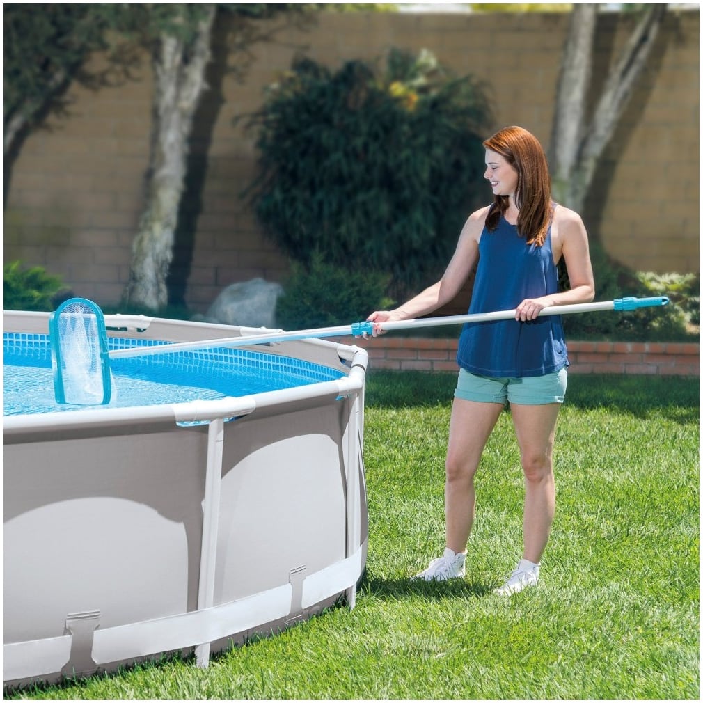 Kit de Limpieza Deluxe INTEX para Piscinas y Spas con Recoge Hojas, Cepillo y Cabeza