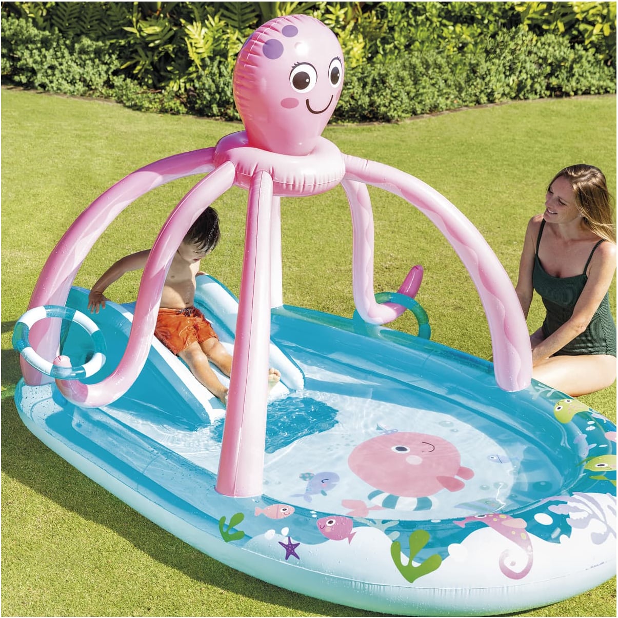 Piscina Centro de Juegos con Aspersor INTEX Friendly Octopus