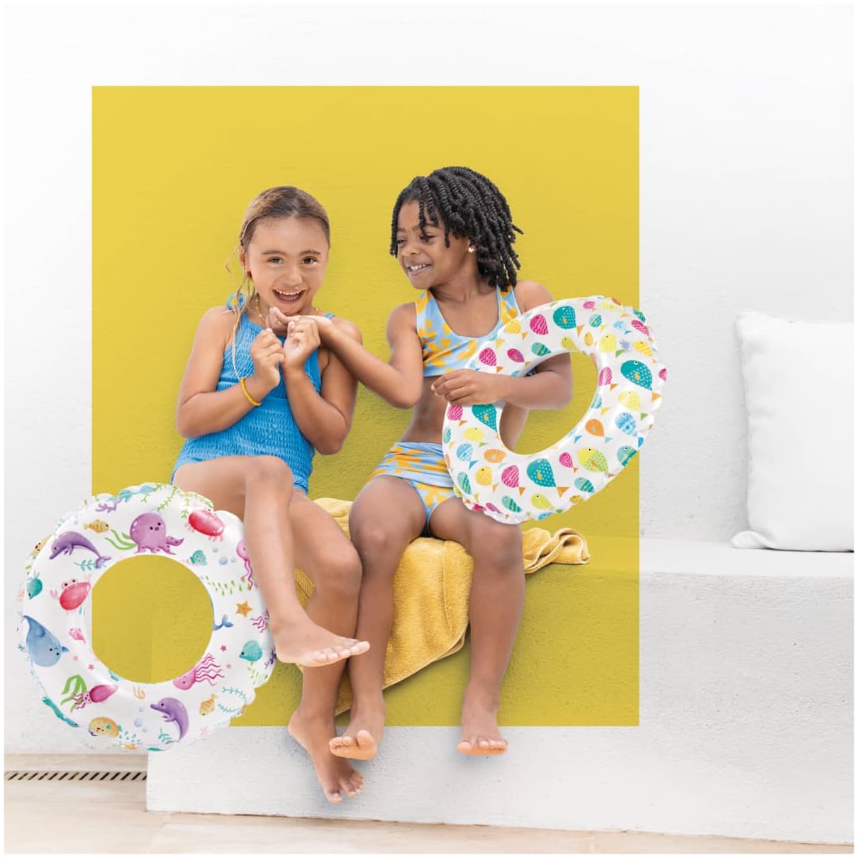 Flotador Inflable Infantil INTEX Lively Print 61cm, Colores Surtidos